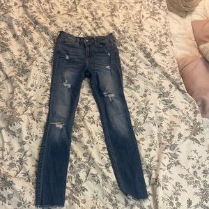 Hollister jeans